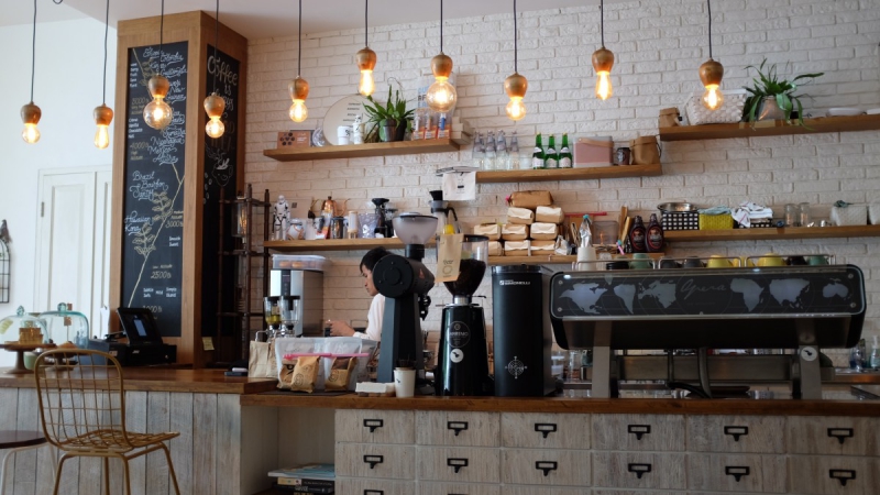 boutique-FALICON-min_coffee_shop_light_cafe_coffee_shop-32620